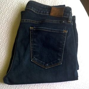 Lucky Brand Lolita boot cut jeans. Gently worn.